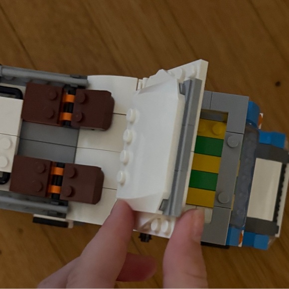 Lego RV Limited edition Collectors Family Caravan Holiday Complete building set - Picture 6 of 10